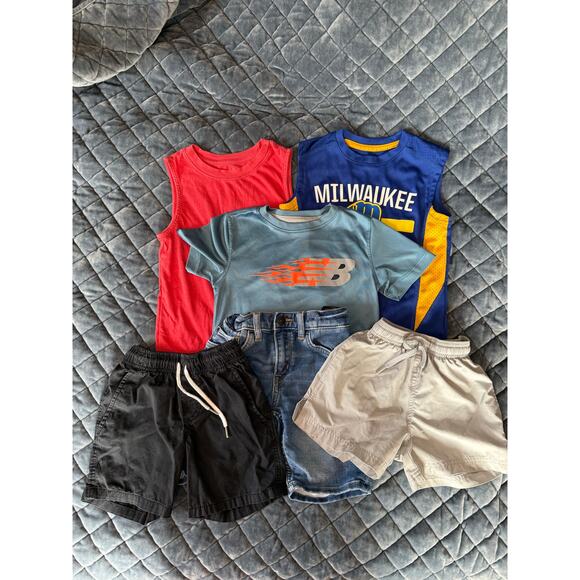 Cat & Jack Other - Boys clothing bundle size 5/6 shirts and shorts